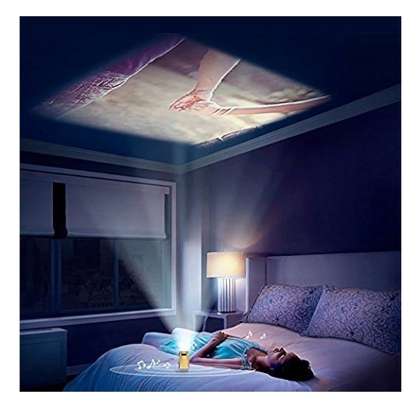 LED Portable Mini Projector - Picture 5 of 6